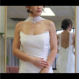 Elegant White Lace-Trimmed bridal scarf